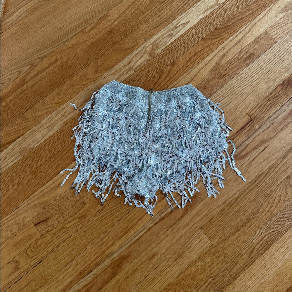 Silver sequin hot shorts glitter - Picture 3 of 3